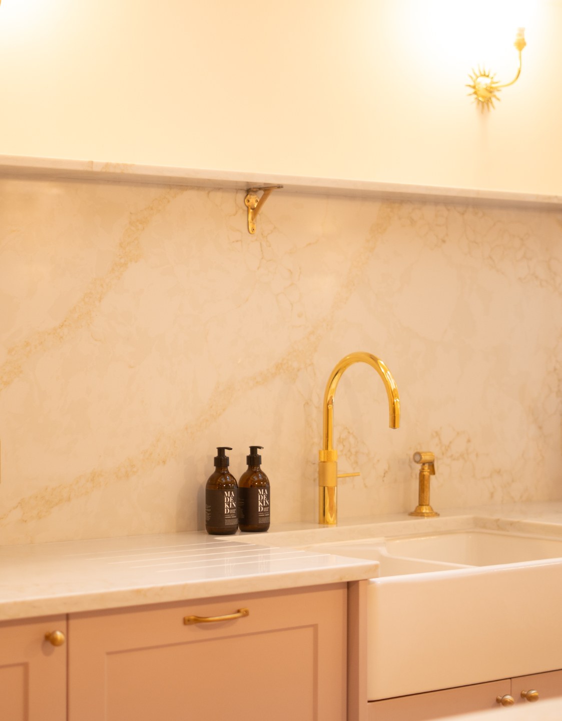 Calacatta Gold Superior quartz worktop installation