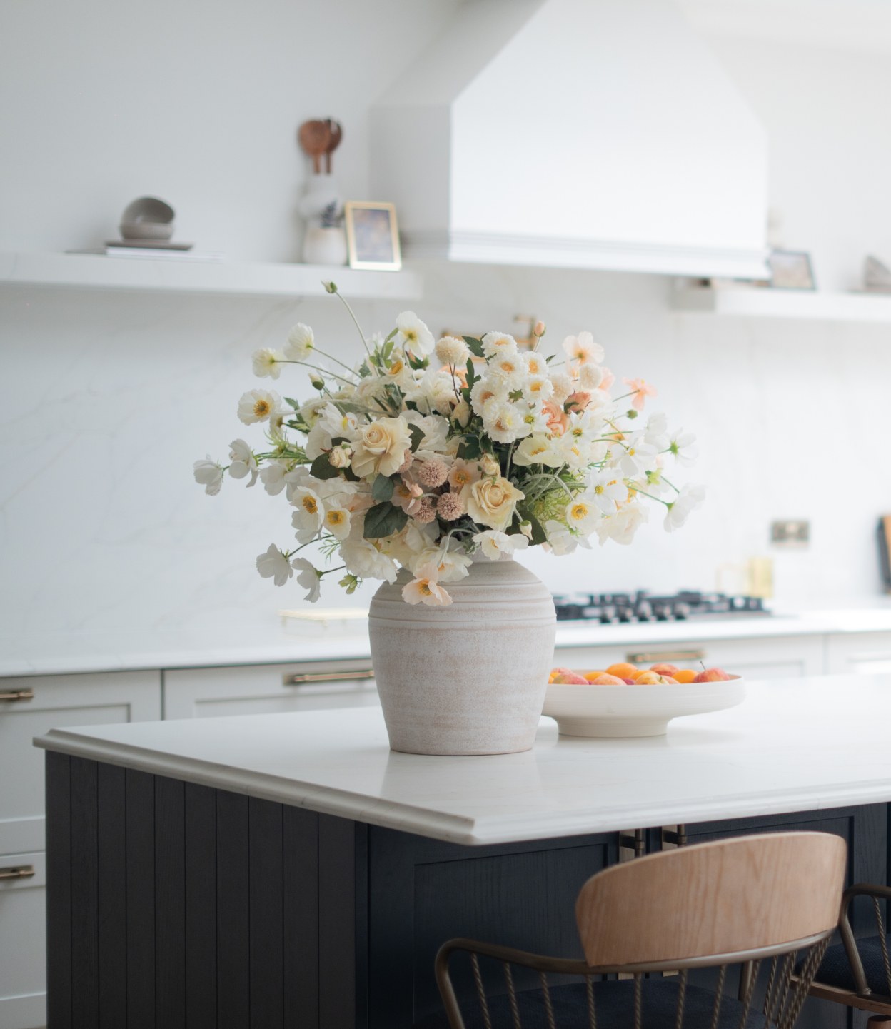 Calacatta Gold worktops in Elvira's baker's atelier